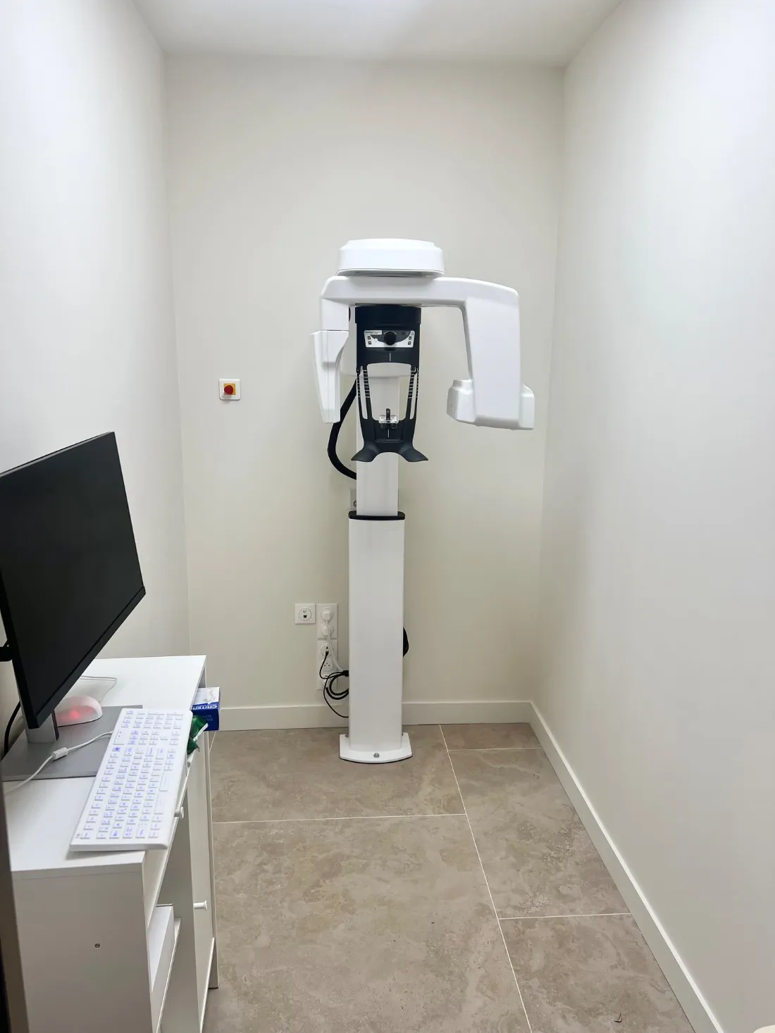 Salle de radiologie 3D — scanner cone beam